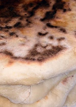A picture of Flat Bread.