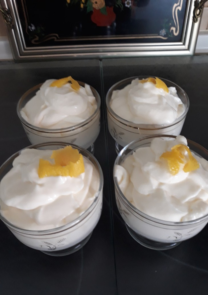 Una foto de Mousse de limón en Thermomix