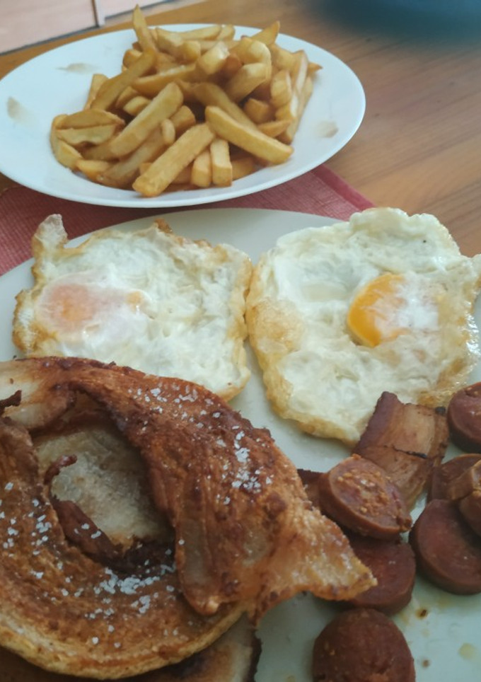 Una foto de Plato combinado