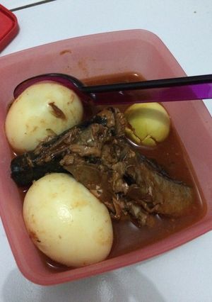 Foto resep Makarel Kaleng & Telur Rebus (Magic Com)