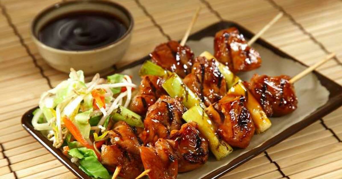 Yakitori - kebabs de pollo Receta de Sara Ianni- Cookpad