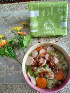 Foto resep 31. Sup oyong campur bakso