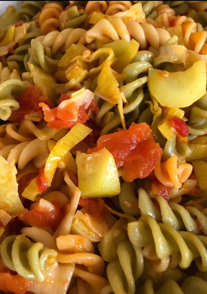 Una foto de Pasta con verduras