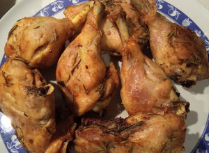 Foto di Cosce di pollo in friggitrice ad aria 👩‍🍳❤️