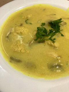 Una foto de Keto Curry amarillo