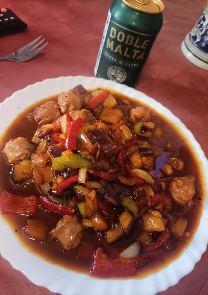 Una foto de Verduras y longaniza a la mostaza-miel