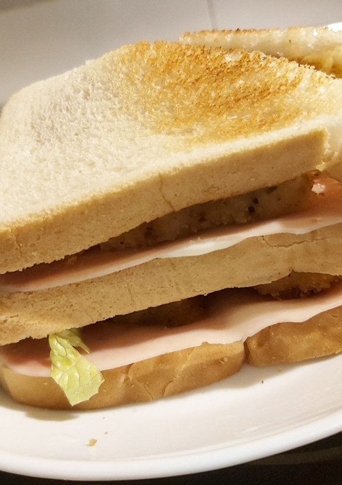 Una foto de Sándwich 3 plantas 😁