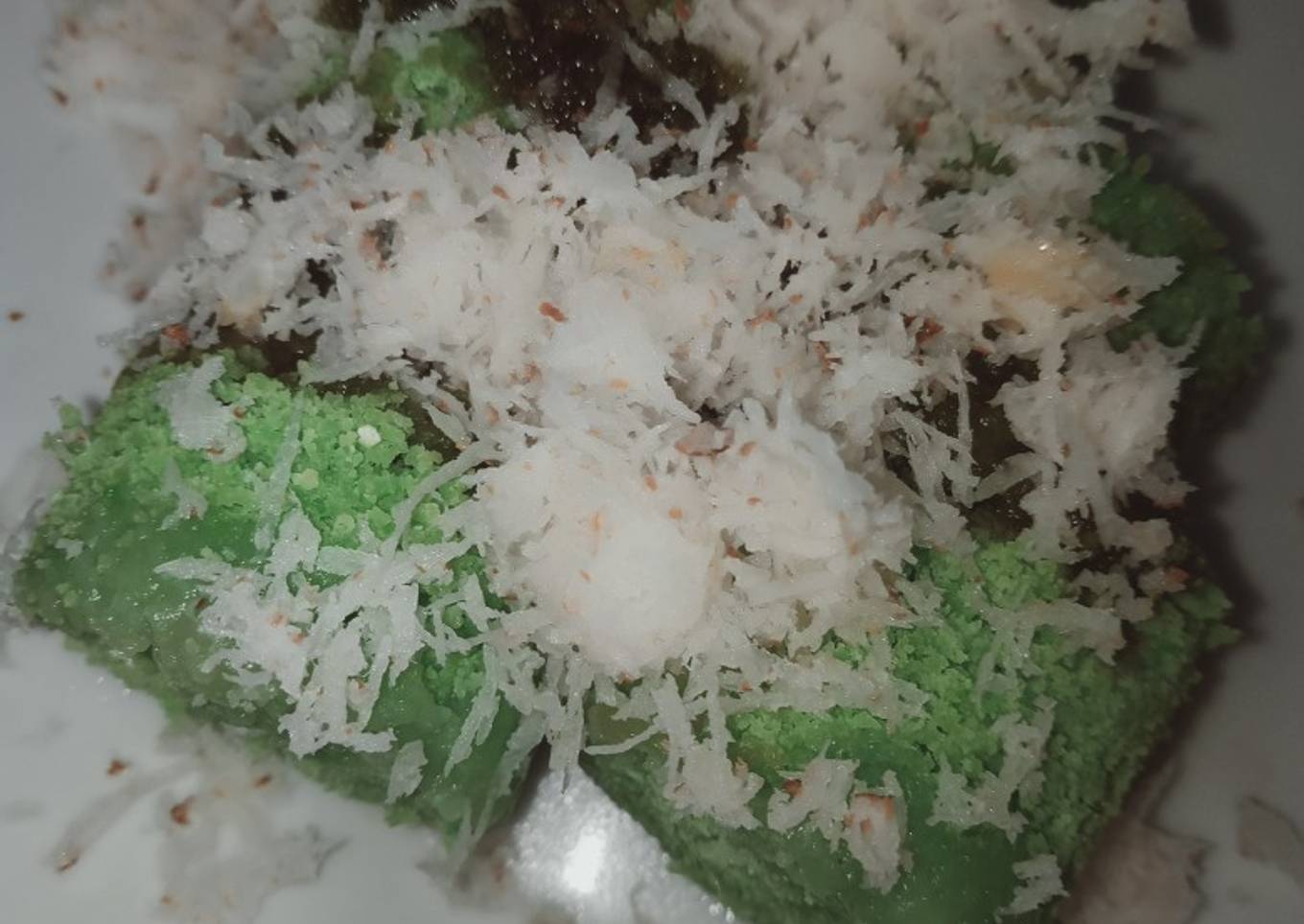 Kue putu bambu