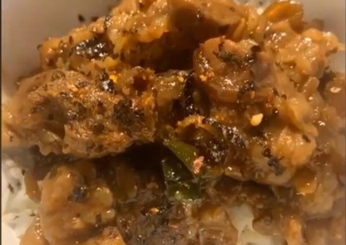 Bagaimana Menyiapkan Rice Bowl Beef Yakiniku yang Menggugah Selera