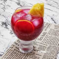 Фото Beet Root Pineapple Carrot Cucumber Juice.