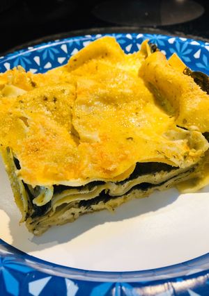 A picture of Alfredo Spinach Lasagne.