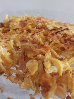 Una foto de Snack/plato rápido: Revuelto de bacalao y patatas paja