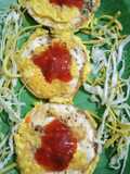 Egg mini dosa with Schezwan chutney