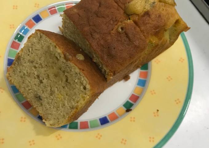 Banana cake