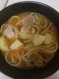 Sopa de pollo con Fideos