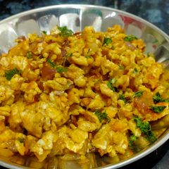A picture of Egg fry.