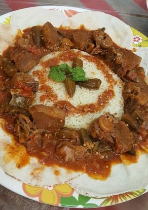 صورة لوصفة ثرود بامية مع اللحم 😋