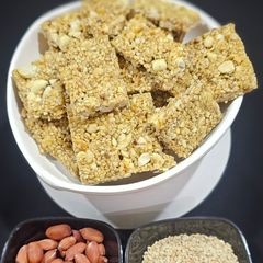 A picture of Peanut sesame chikki bites.
