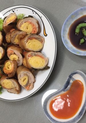 Hình của món Cá hồi cuộn.