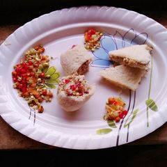 A picture of Curd sprout sandwich.