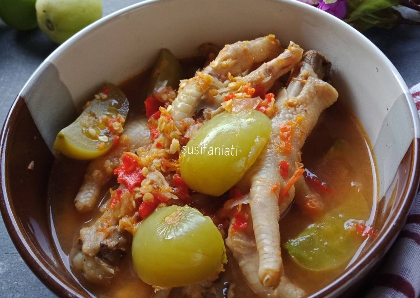 Ceker ayam kesrut banyuwangi