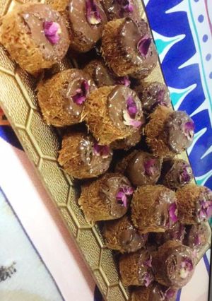 عکسی از دستور باقلوای شعریه ای 😍