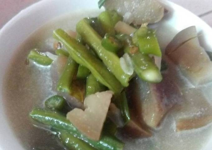 Lodeh (mix vegetable with coconut milk)