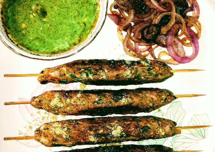 Simple Way to Make Speedy Raw Banana Seekh Kebabs