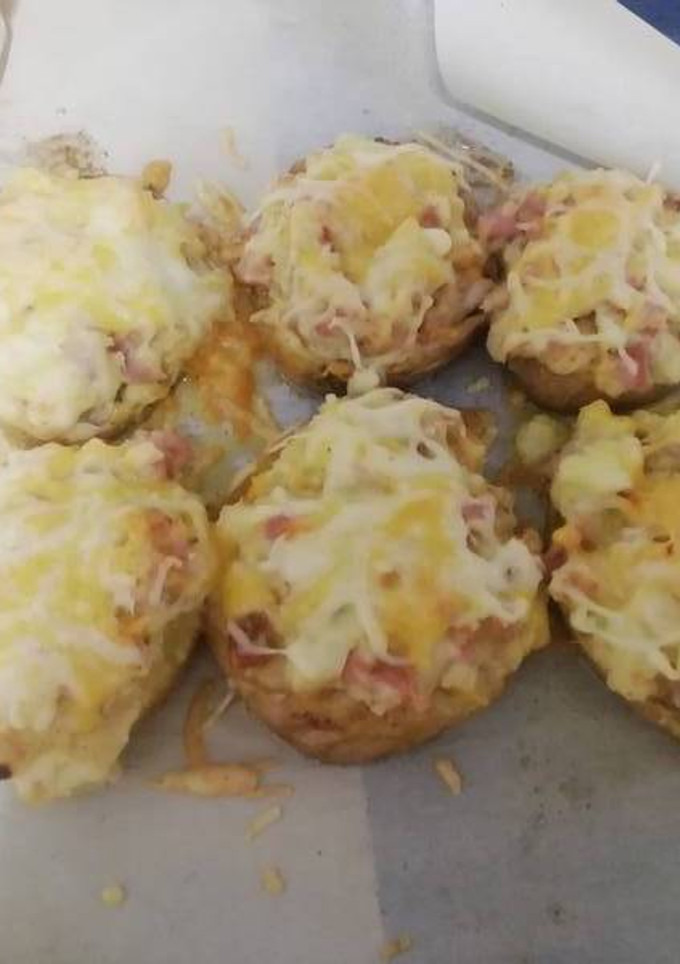 Una foto de Patatas rellenas de jamón y queso
