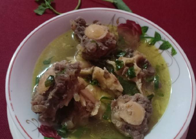 Resep Sop Buntut Menggoda, Menggugah Selera