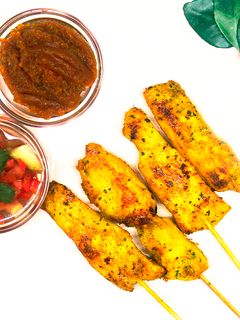 Una foto de Cómo hacer pinchitos de pollo thai gai satay