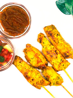 Una foto de Cómo hacer pinchitos de pollo thai gai satay