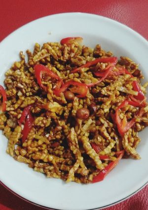 Foto resep Kering Tempe dan Kacang tanah Bumbu Pala
