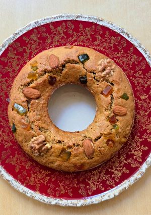 Una foto de Rosca integral inspirada en Rosca de Reyes con harina de avena, toque de naranja y canela 🐫🐪🐪🤴 🤴🏿🤴🏼