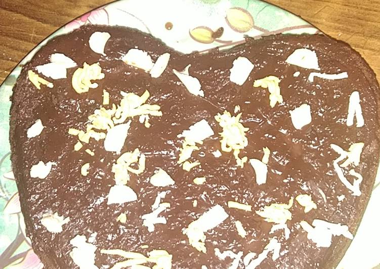 Simple Way to Make Homemade Chocolate cake with ganache