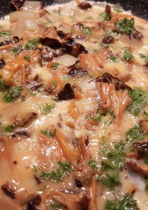 Une photo de Omelette champignon persil