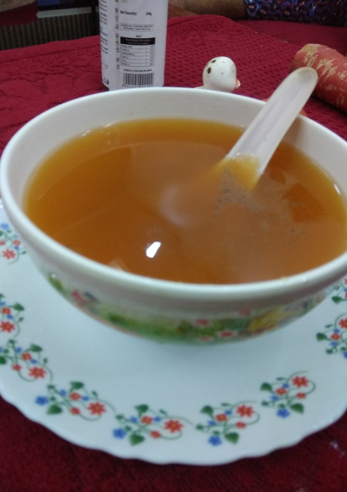 मिक्स वेजिटेबल सूप (Mix vegetable soup recipe in Hindi) रेसिपी मुख्य फोटो