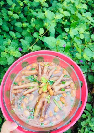 Hình của món Canh chân gà hầm đậu phộng 🥜🥜.