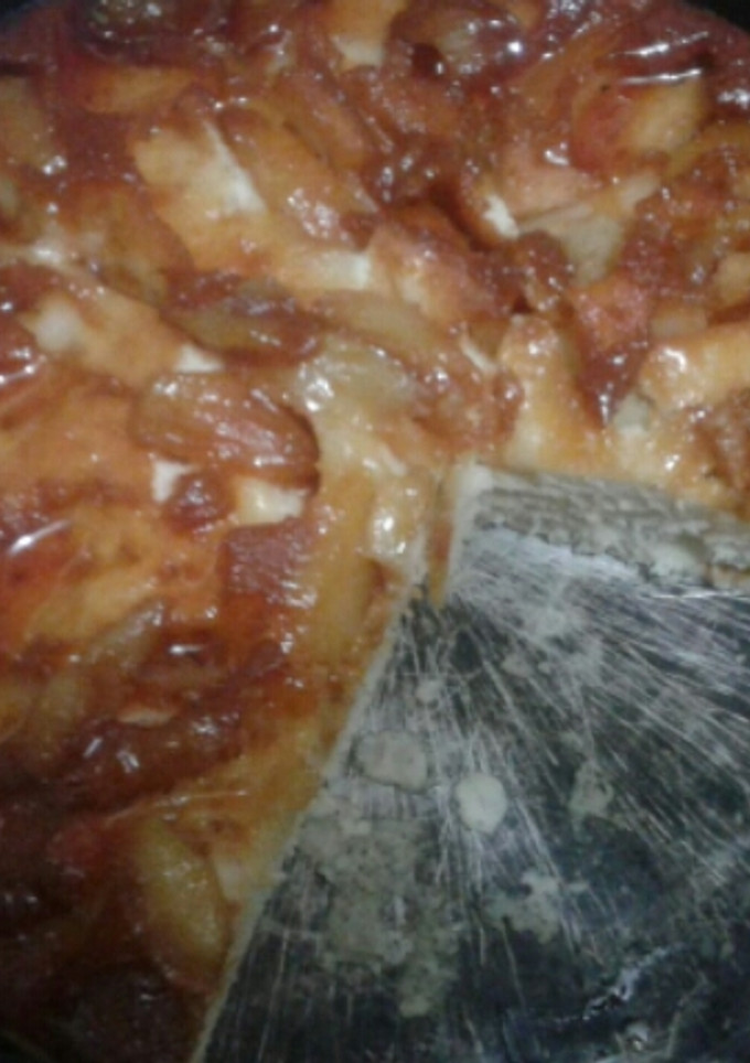 Una foto de Torta fácil de manzana invertida