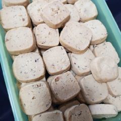 A picture of Almond biscuits #mamataughtmewell.