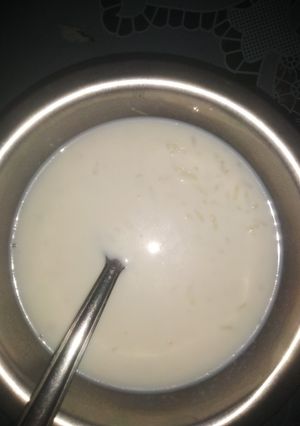 ખીર (Kheer Recipe In Gujarati) રેસીપી મુખ્ય ફોટો