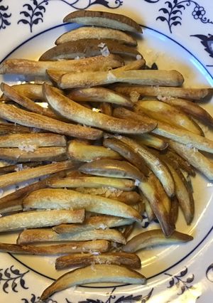 A picture of California Farm Rotisserie French Fries.