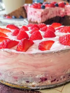 Málnás joghurttorta mentesen recept fotója
