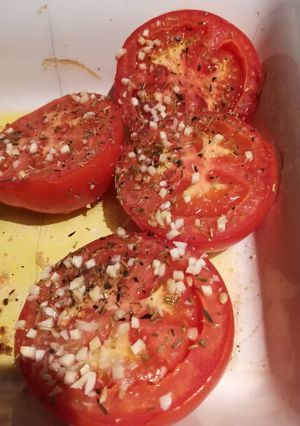 Une photo de Tomates à la provencale