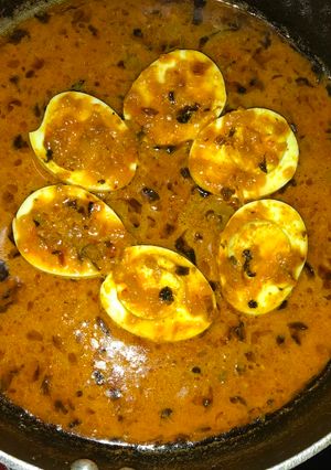 A picture of Punjabi Style Egg Curry.