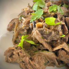 A picture of Kuchisabishii wild 'shroom courgetti.