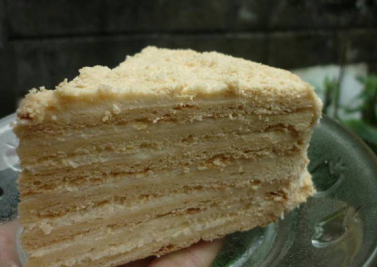 Bagaimana Menyiapkan Medovik / Russian Honey Cake Anti Gagal