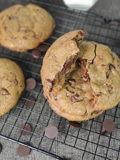 Foto resep OG Soft Cookies Almond dan Chocolate