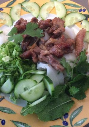 Hình của món Bánh ướt thịt nướng.