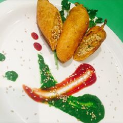A picture of Stuffed Bhavnagari Mirch.
